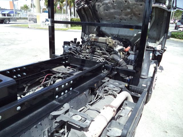 2021 Isuzu NRR w/ 14` Switch-N-Go Drop Box Dumpster Bin Roll Off Truck - 22994393 - 38