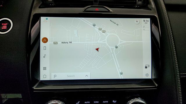 2021 Jaguar E-PACE 300 Sport P300 AWD w/ Panoramic Roof & Cold Climate Pack - 23027407 - 18