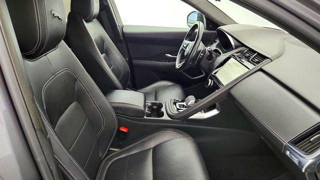2021 Jaguar E-PACE 300 Sport P300 AWD w/ Panoramic Roof & Cold Climate Pack - 23027407 - 23