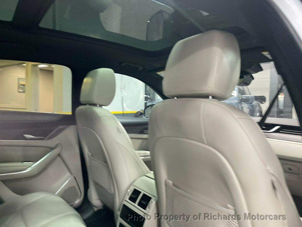 2021 Jaguar F-PACE P250 AWD S - 22943420 - 21