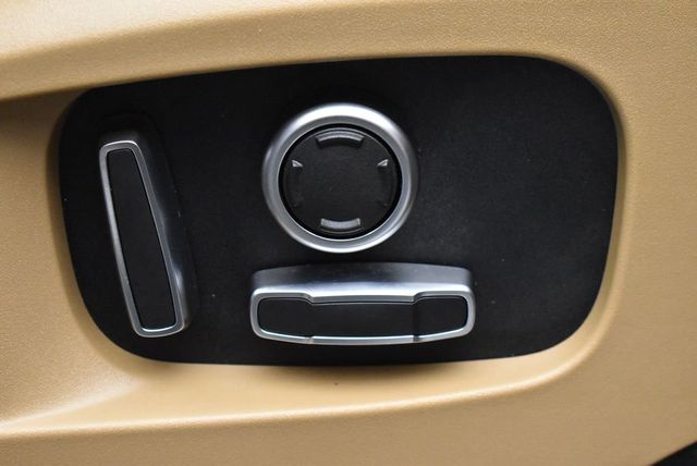 2021 Jaguar F-PACE P250 AWD S - 22943294 - 24