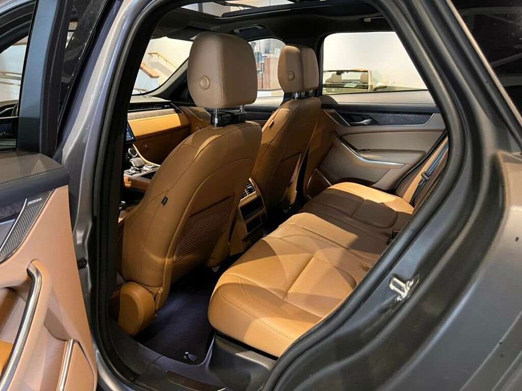 2021 Jaguar F-PACE P250/S/AWD/Htd&CldSeats/WindsorLeather/ParkAssistPkg/HomeLink - 22988451 - 11