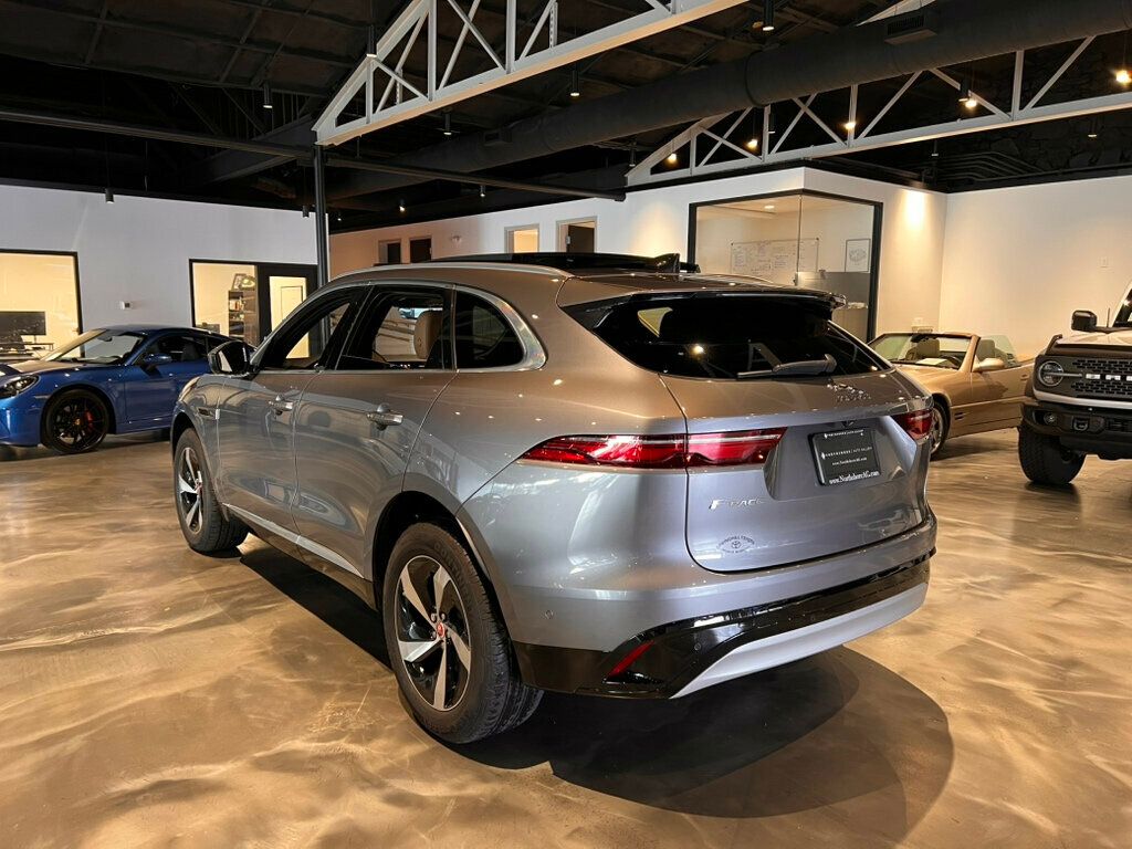 2021 Jaguar F-PACE P250/S/AWD/Htd&CldSeats/WindsorLeather/ParkAssistPkg/HomeLink - 22988451 - 3