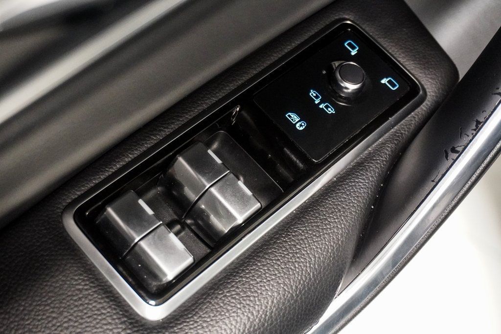 2021 Jaguar F-PACE P340 S photo 22