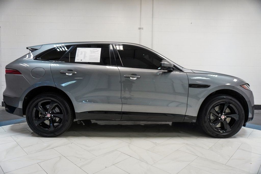 2021 Jaguar F-PACE P340 S photo 35
