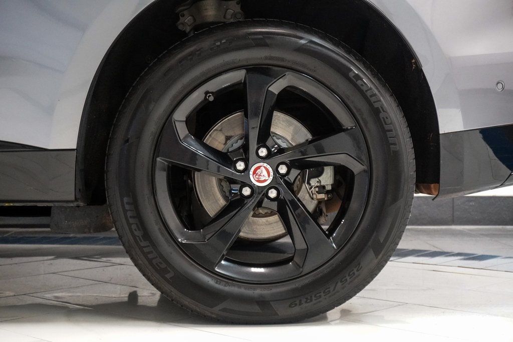 2021 Jaguar F-PACE P340 S photo 37