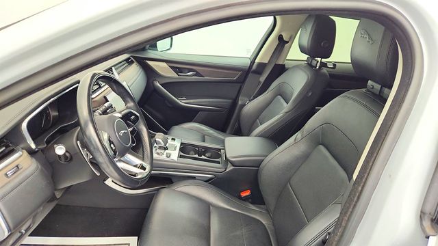 2021 Jaguar F-PACE P340 AWD S w/ 20'' Gloss Black Wheels & Cold Climate Pack - 23009252 - 19