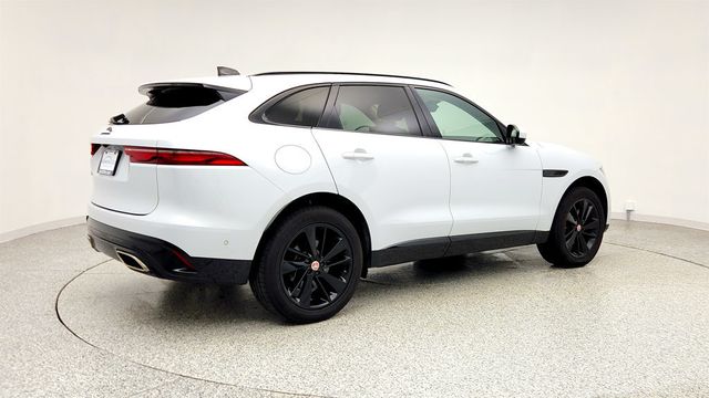 2021 Jaguar F-PACE P340 AWD S w/ 20'' Gloss Black Wheels & Cold Climate Pack - 23009252 - 4