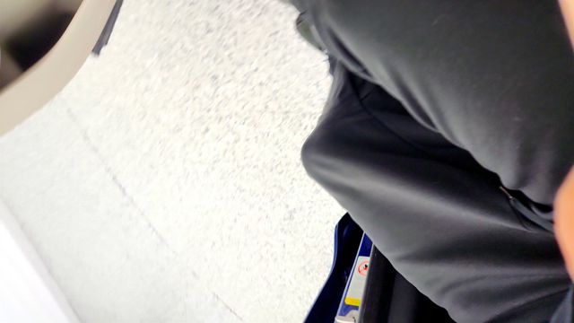 2021 Jaguar F-PACE P340 AWD S with Heated & Ventilated Front Seats and 19'' Wheels - 22957548 - 12