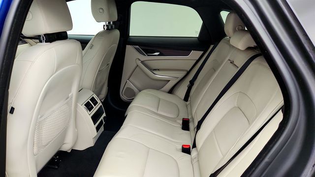 2021 Jaguar F-PACE P340 AWD S with Heated & Ventilated Front Seats and 19'' Wheels - 22957548 - 19