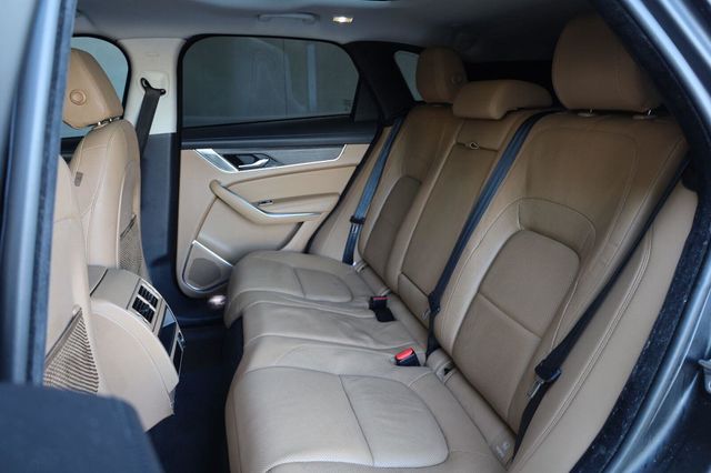 2021 Jaguar F-PACE S - 23096809 - 22