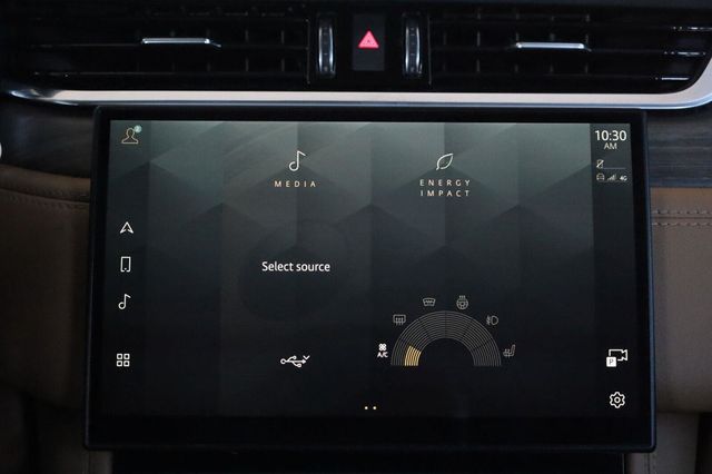 2021 Jaguar F-PACE S - 23096809 - 42