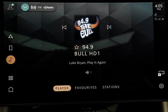 2021 Jaguar F-PACE SVR AWD - 22972508 - 25