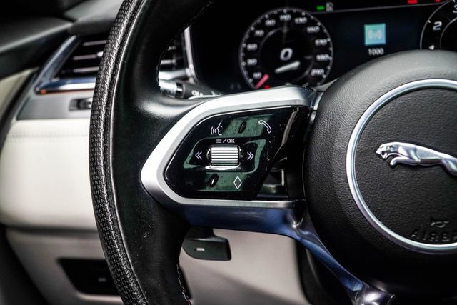 2021 Jaguar F-PACE SVR AWD - 23023101 - 30