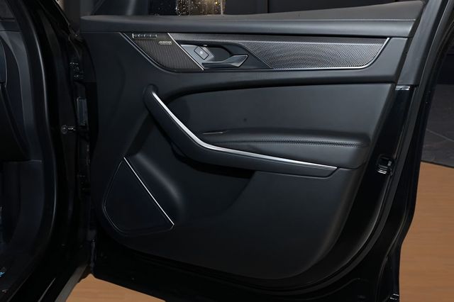 2021 Jaguar F-PACE SVR AWD - 22986153 - 18