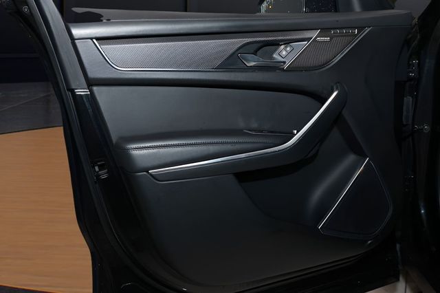 2021 Jaguar F-PACE SVR AWD - 22986153 - 21