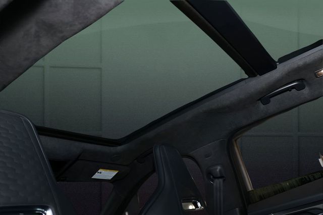 2021 Jaguar F-PACE SVR AWD - 22986153 - 30