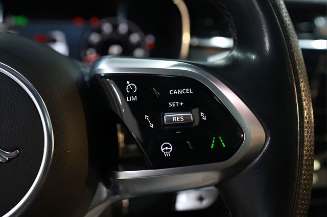 2021 Jaguar F-PACE SVR AWD - 22986153 - 36