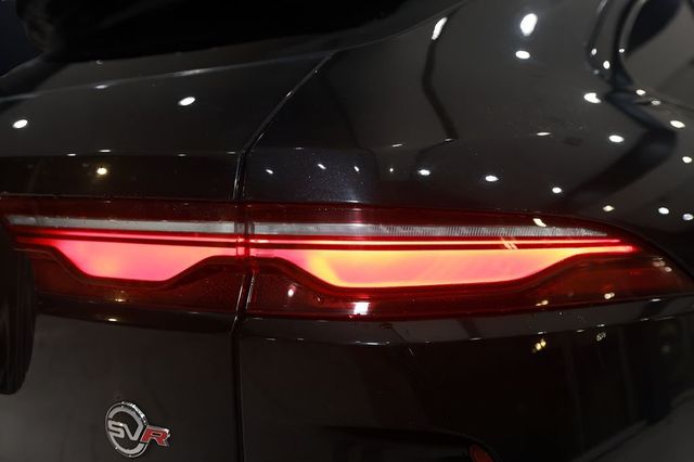 2021 Jaguar F-PACE SVR AWD - 22986153 - 43