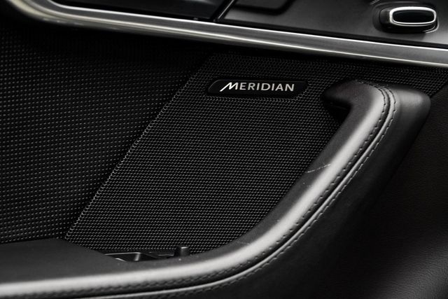 2021 Jaguar F-TYPE Convertible Automatic R-Dynamic AWD - 22952002 - 39