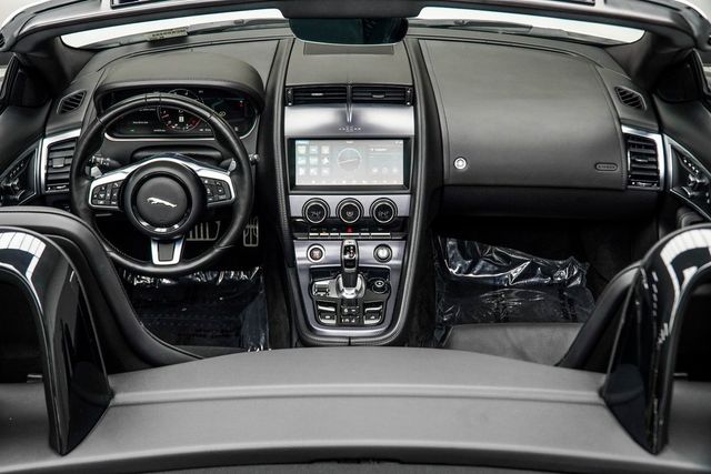 2021 Jaguar F-TYPE Convertible Automatic R-Dynamic AWD - 22952002 - 4