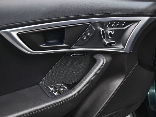 2021 Jaguar F-TYPE R-Dynamic - 23061450 - 9