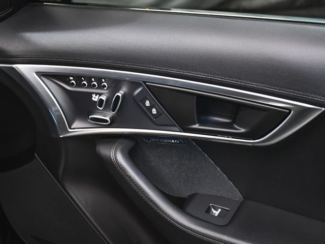 2021 Jaguar F-TYPE R-Dynamic - 23061450 - 14
