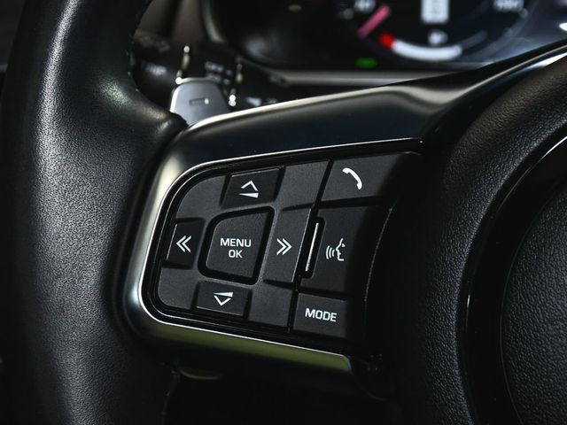 2021 Jaguar F-TYPE R-Dynamic - 23061450 - 29