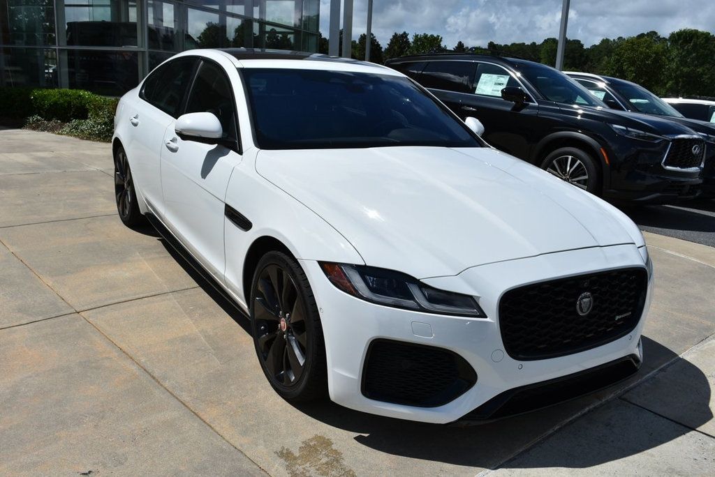 2021 Jaguar XF R-Dynamic AWD photo 10