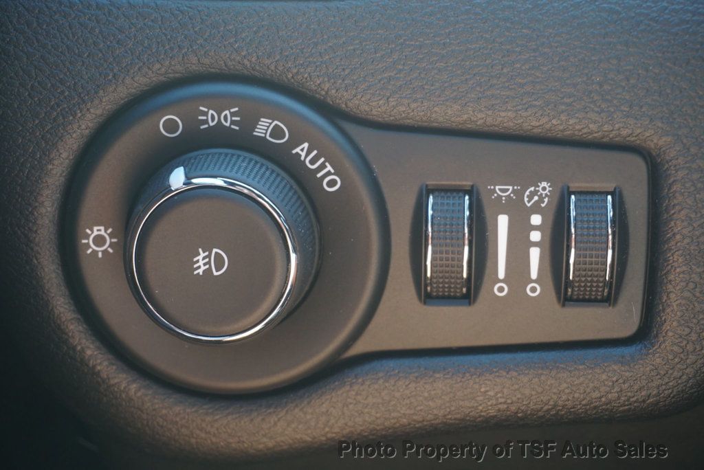 2021 Jeep Cherokee 80th Anniversary 4x4 CARPLAY  - 23062142 - 27