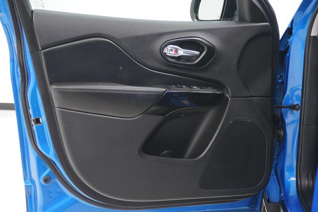 2021 Jeep Cherokee Altitude FWD - 22943368 - 12