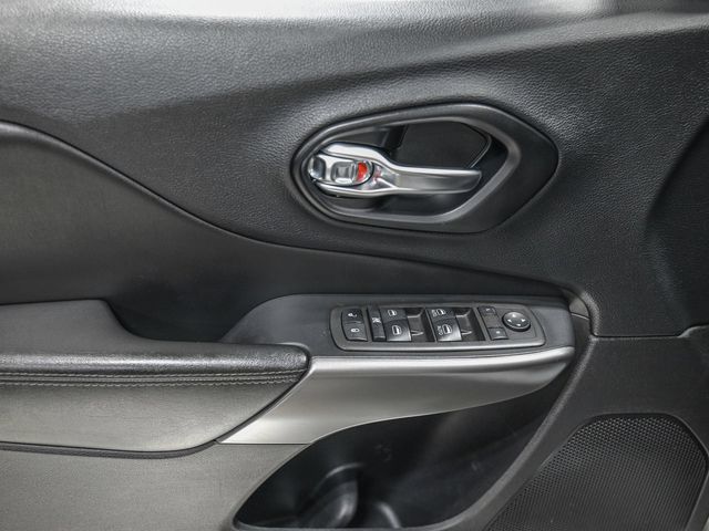 2021 Jeep Cherokee Latitude Lux - 23077814 - 14