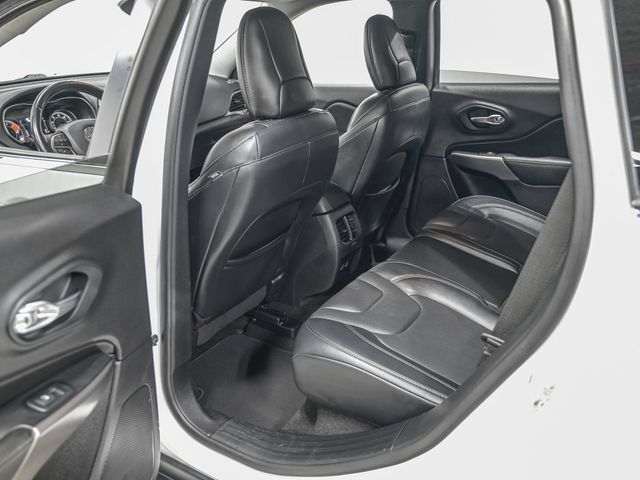 2021 Jeep Cherokee Latitude Lux - 23077814 - 28