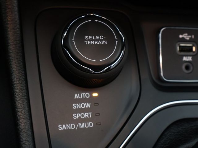 2021 Jeep Cherokee Latitude Lux 4x4 - 22947976 - 48