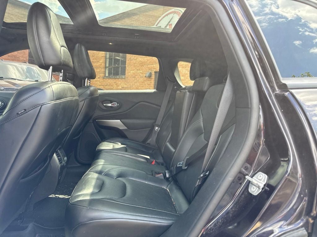 2021 Jeep Cherokee Latitude Lux FWD - 23072472 - 6
