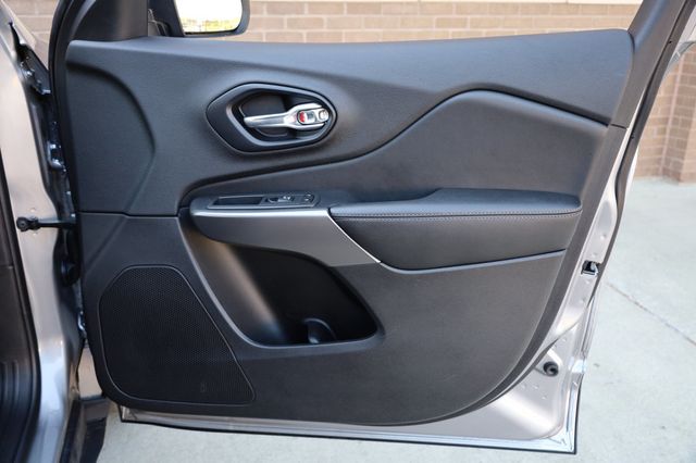 2021 Jeep Cherokee Latitude Lux FWD - 23002173 - 25