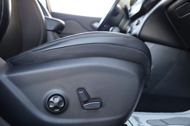 2021 Jeep Cherokee Latitude Lux FWD - 23002173 - 29