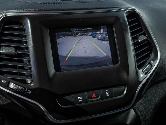2021 Jeep Cherokee Latitude Plus - 23076245 - 19
