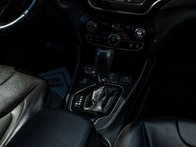 2021 Jeep Cherokee Latitude Plus - 23076245 - 24