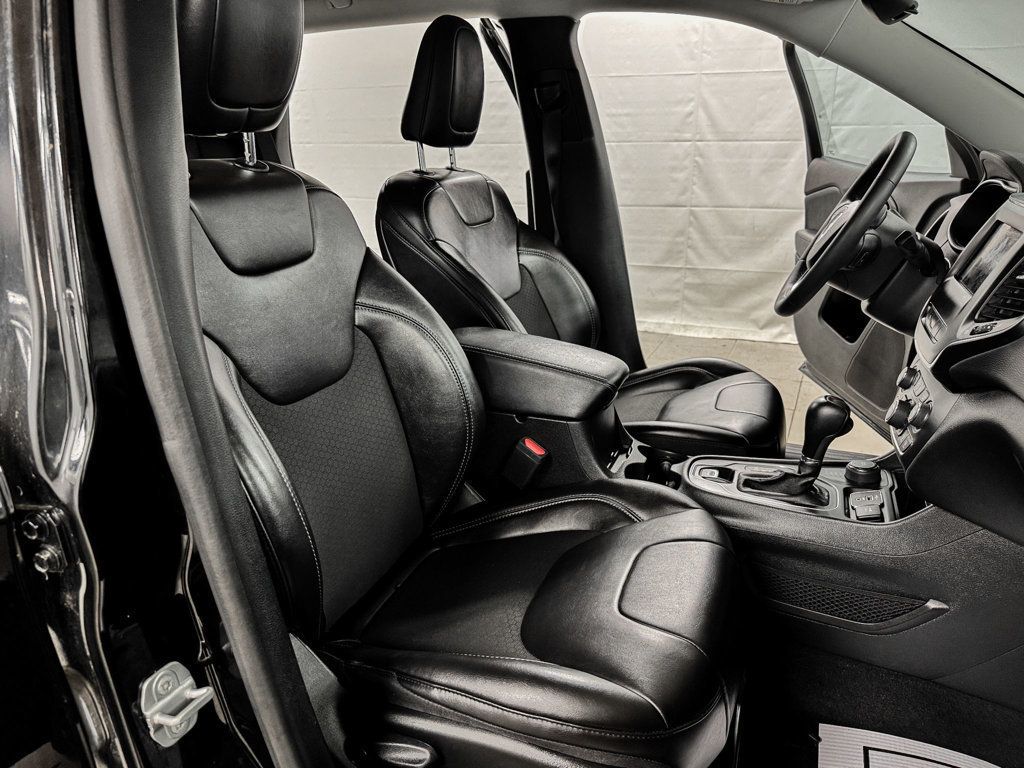 2021 Jeep Cherokee LATITUDE PLUS 4WD - 22996844 - 11