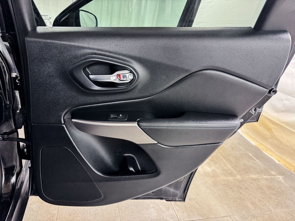 2021 Jeep Cherokee LATITUDE PLUS 4WD - 22996844 - 15