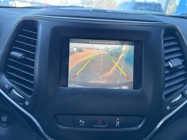 2021 Jeep Cherokee Latitude Plus FWD - 22947188 - 17