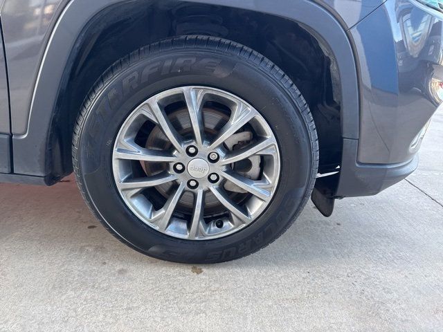 2021 Jeep Cherokee Latitude Plus FWD - 22947188 - 18