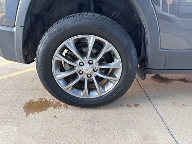 2021 Jeep Cherokee Latitude Plus FWD - 22947188 - 19