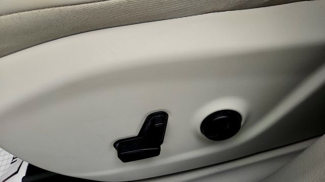 2021 Jeep Cherokee Latitude Plus FWD - 23079170 - 10