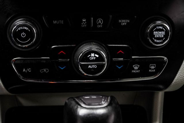 2021 Jeep Cherokee Limited FWD - 22955385 - 19