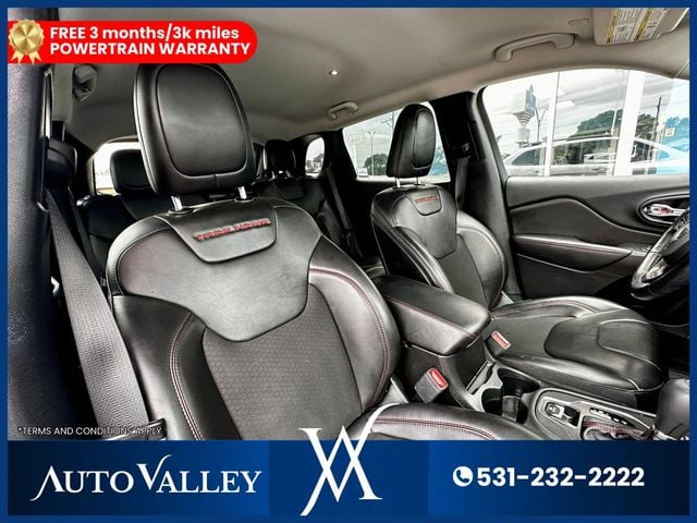 2021 Jeep Cherokee TrailHawk Sport Utility 4D - 22939027 - 16