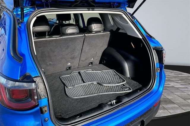 2021 Jeep Compass Altitude 4x4 - 22940274 - 31