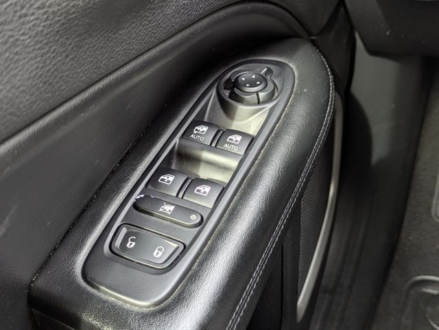 2021 Jeep Compass Latitude 4x4 - 22983471 - 24