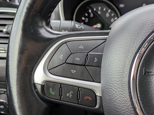 2021 Jeep Compass Latitude 4x4 - 22983471 - 25